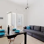 Appartamento Elegante Zona Castello *