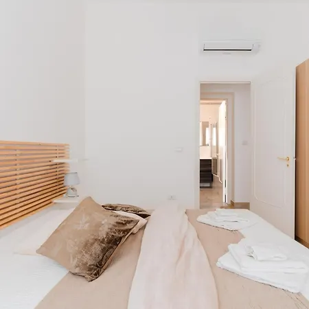 Elegante Zona Castello *