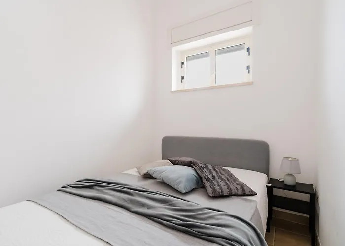 Elegante Nausica Al Castello *